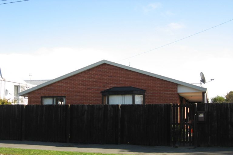 Photo of property in 4/61 Caledonian Road, St Albans, Christchurch, 8014