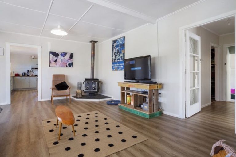 Photo of property in 31 Athenree Road, Athenree, Katikati, 3177