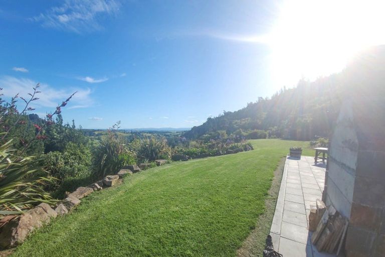 Photo of property in 61 Te Ana Lane, Thames, 3577