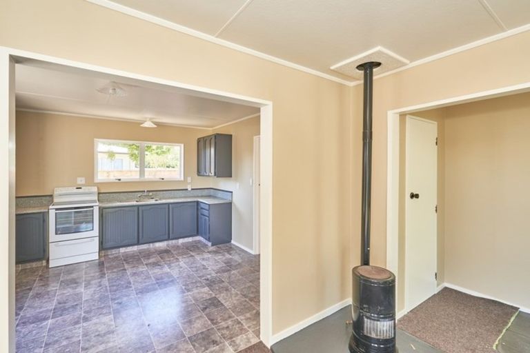 Photo of property in 97 Benmore Avenue, Cloverlea, Palmerston North, 4412