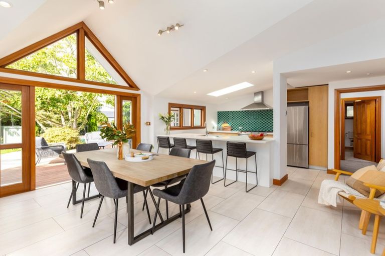 Photo of property in 24 North Parade, Richmond, Christchurch, 8013