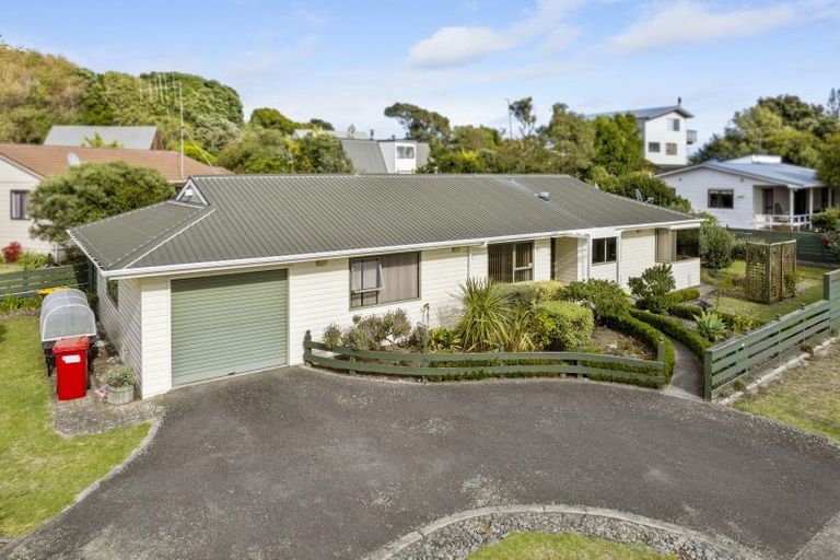 Photo of property in 41 Koromiko Street, Otaki Beach, Otaki, 5512