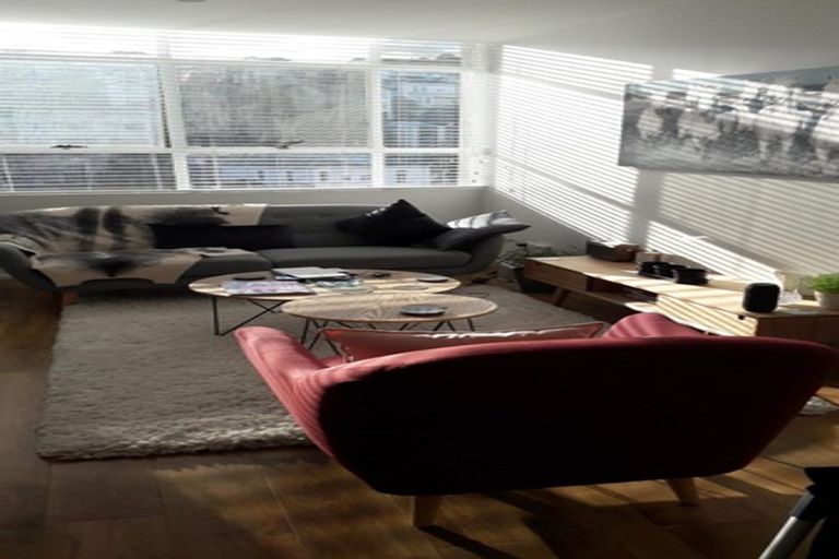 Photo of property in Hume House, 30/152 The Terrace, Wellington Central, Wellington, 6011