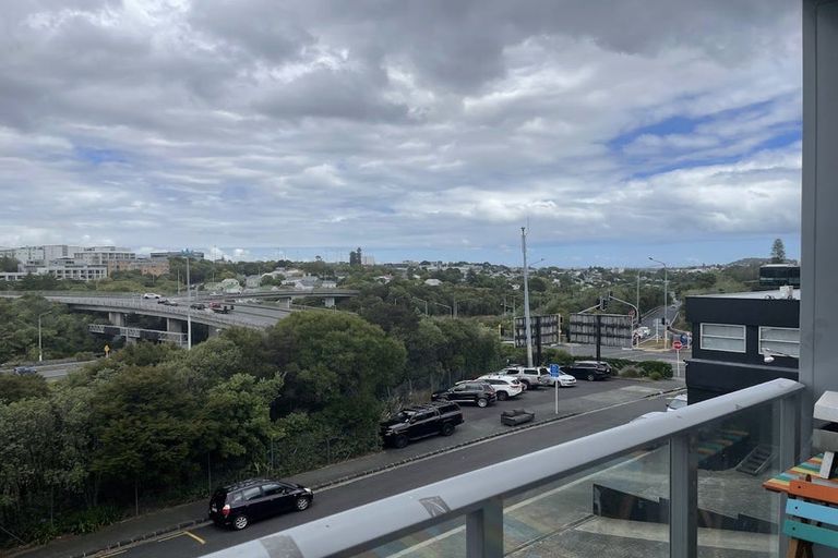 Photo of property in 3b/6 Winchester Street, Grey Lynn, Auckland, 1010