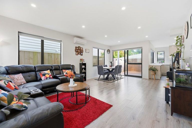 Photo of property in 6b Blenheim Street, Glenfield, Auckland, 0629