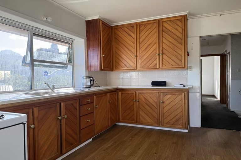 Photo of property in 20a Kenley Place, Avondale, Auckland, 1026