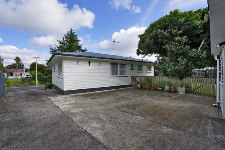 Photo of property in 5 Manapouri Place, Glenview, Hamilton, 3206