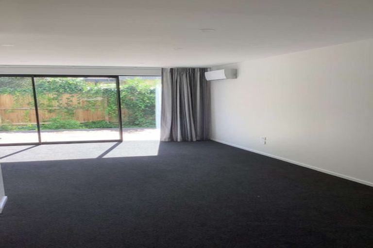 Photo of property in 2/677 Worcester Street, Linwood, Christchurch, 8062