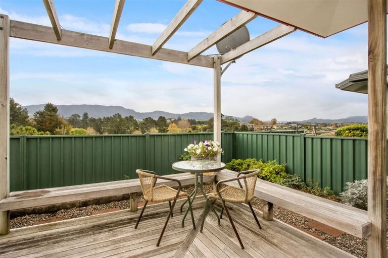 Photo of property in 20 Donegal Place, Katikati, 3129