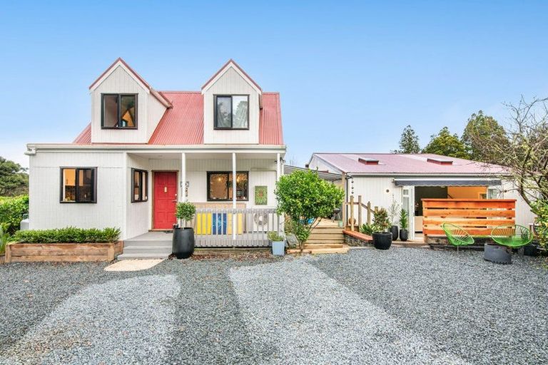 Photo of property in 295 Kanohi Road, Kaukapakapa, 0873