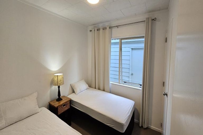 Photo of property in 17c Belray Place, Papamoa Beach, Papamoa, 3118