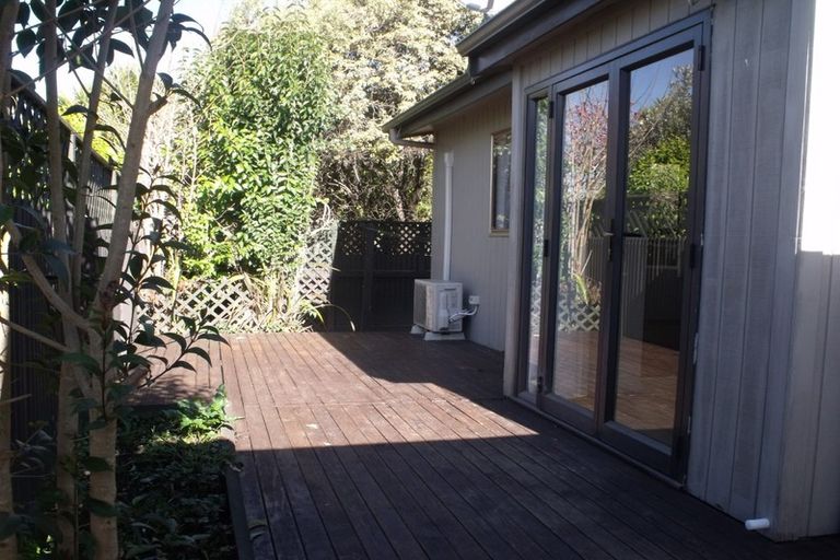 Photo of property in 805a Hastings Street North, Hastings, 4122