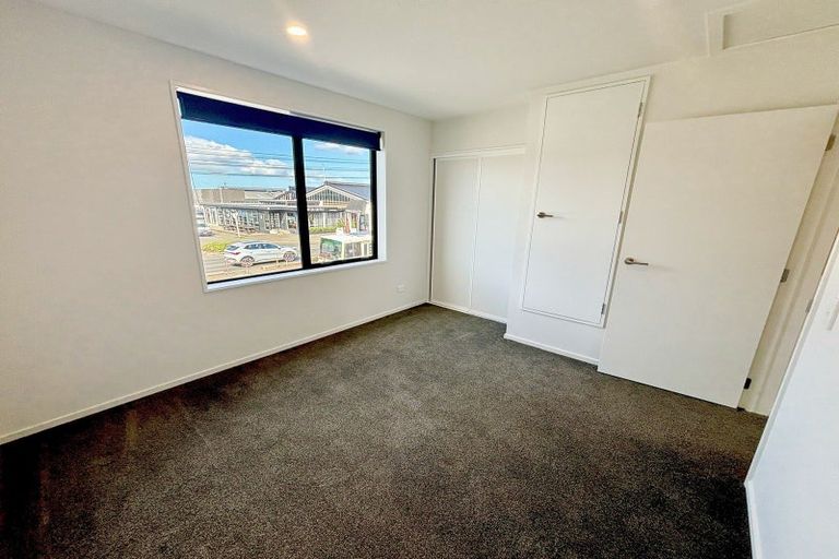 Photo of property in 116b Blenheim Road, Riccarton, Christchurch, 8041