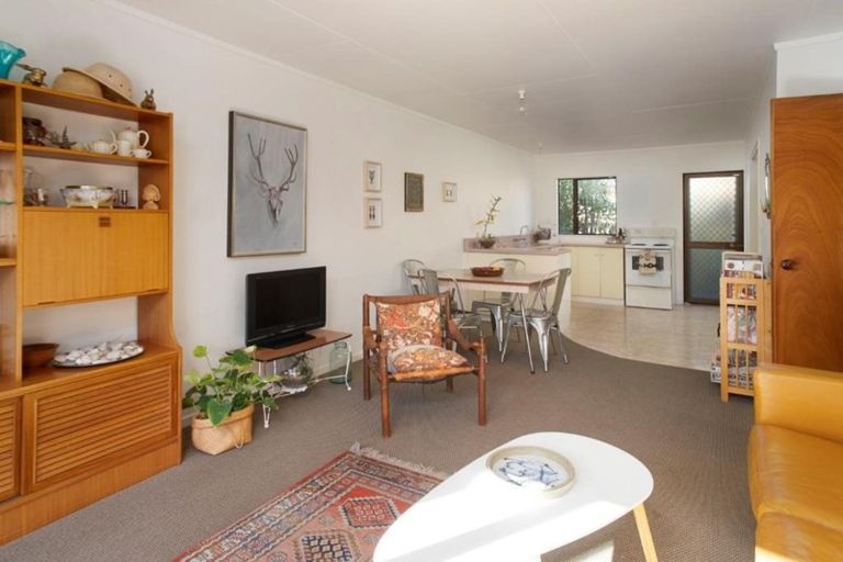 Photo of property in 2/59 Beach Road, Tahunanui, Nelson, 7011