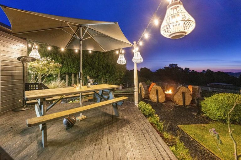 Photo of property in 114 Green Island Bush Road, Blackhead, Dunedin, 9076