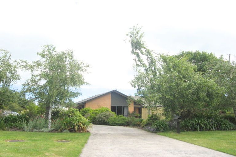 Photo of property in 42 Cowley Drive, Leamington, Cambridge, 3432