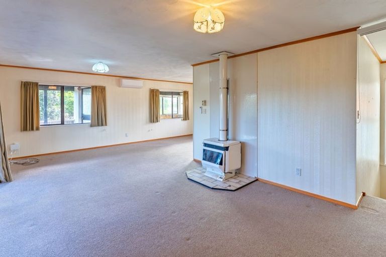 Photo of property in 69 Te Moana Road, Waikanae Beach, Waikanae, 5036