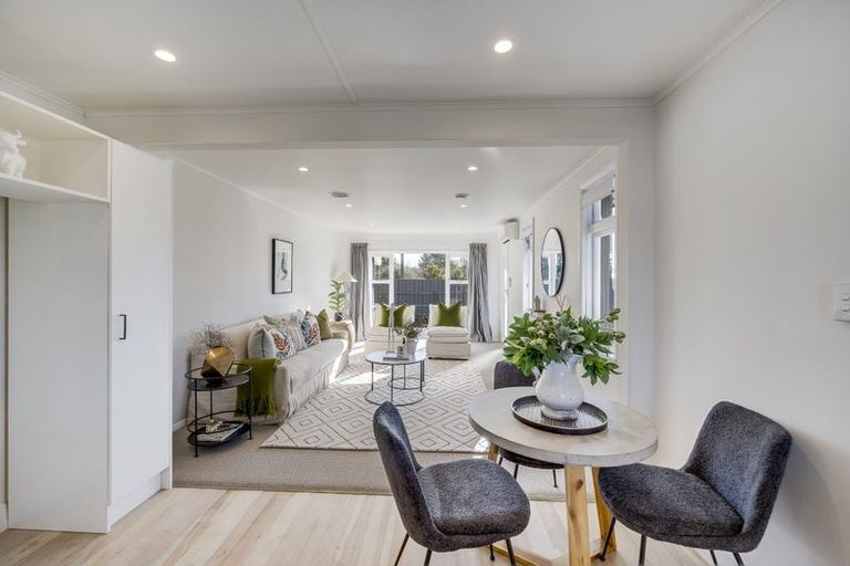 Photo of property in 45 Middle Road, Havelock North, 4130