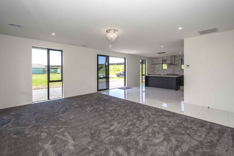 Photo of property in 32 Bill Harvey Drive, Halswell, Christchurch, 8025