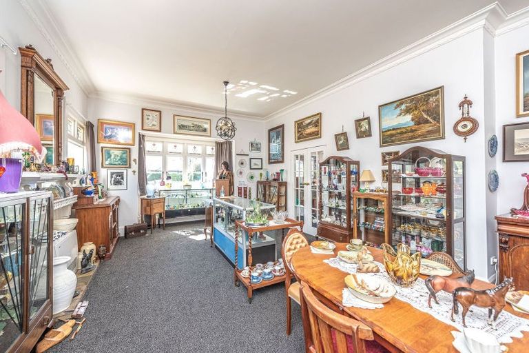 Photo of property in 9 Great North Road, Saint Johns Hill, Whanganui, 4501