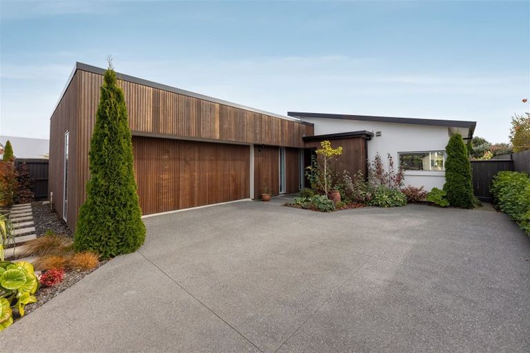 Photo of property in 33 Hamill Road, Halswell, Christchurch, 8025