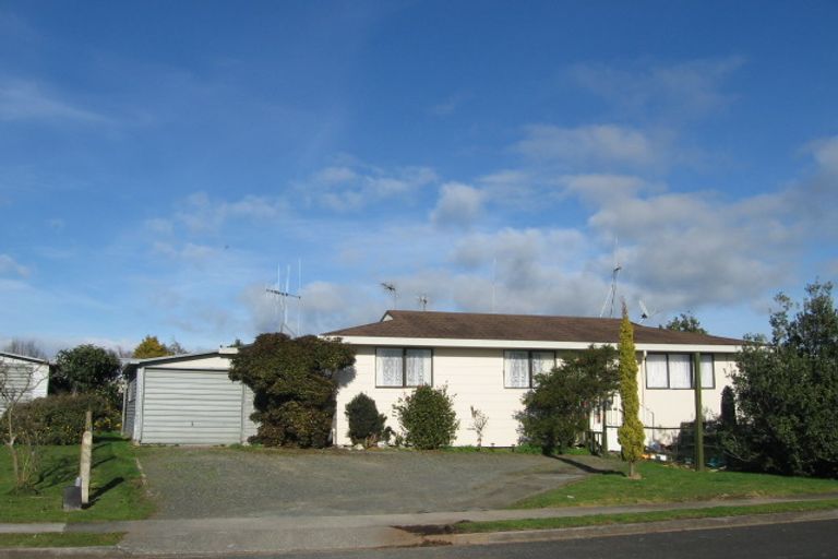 Photo of property in 5 Sheila Place, Dinsdale, Hamilton, 3204