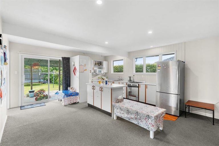 Photo of property in 38 Chedworth Avenue, Bishopdale, Christchurch, 8053