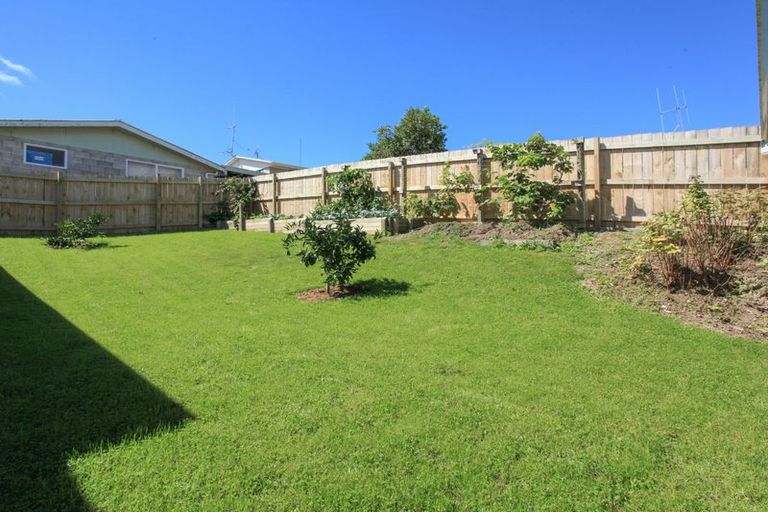 Photo of property in 1 Pollen Crescent, Melville, Hamilton, 3206
