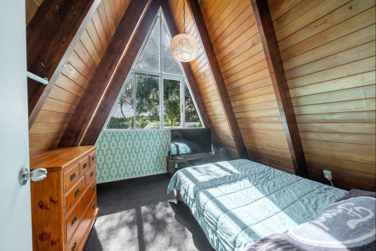 Photo of property in 84 Ruru Avenue, Otatara, Invercargill, 9879