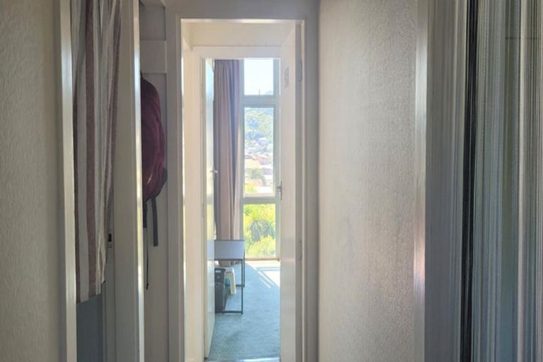 Photo of property in Mccallister Heights, 7/381 Adelaide Road, Newtown, Wellington, 6021