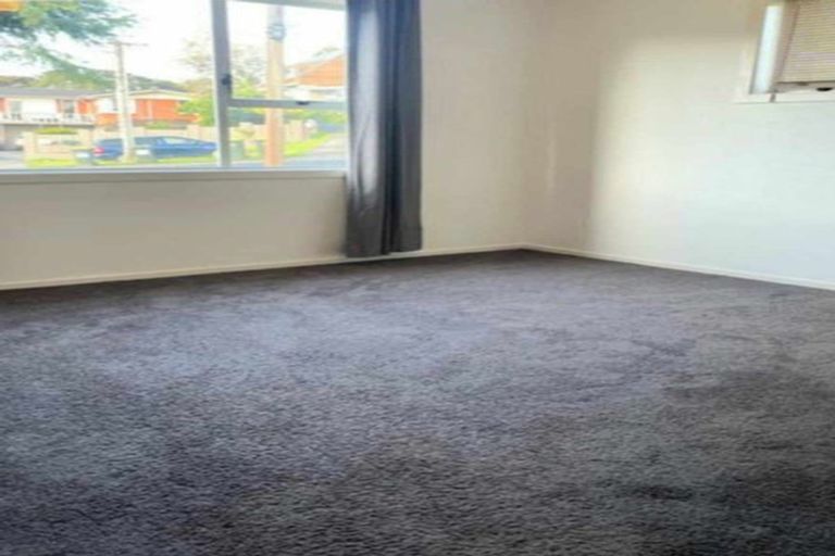 Photo of property in 202 Manuka Road, Bayview, Auckland, 0629