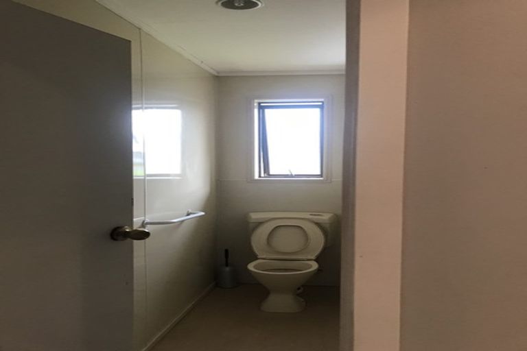 Photo of property in 2 Vista Terrace, Hillcrest, Hamilton, 3216