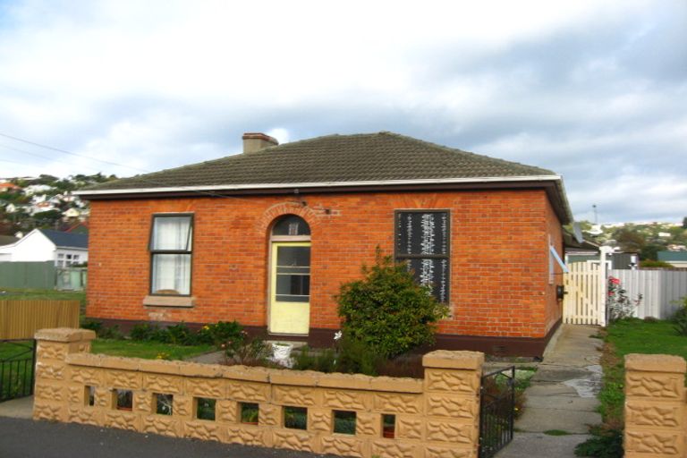 Photo of property in 54 Fitzroy Street, Caversham, Dunedin, 9012