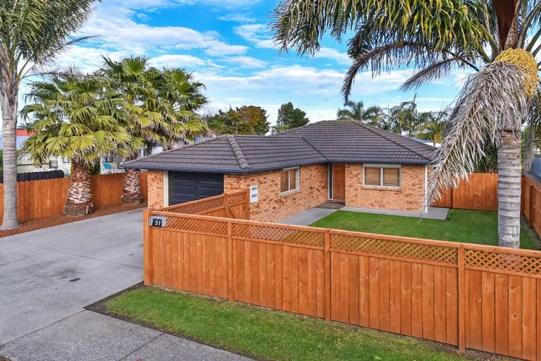Photo of property in 51 Kelvin Road, Papakura, 2110