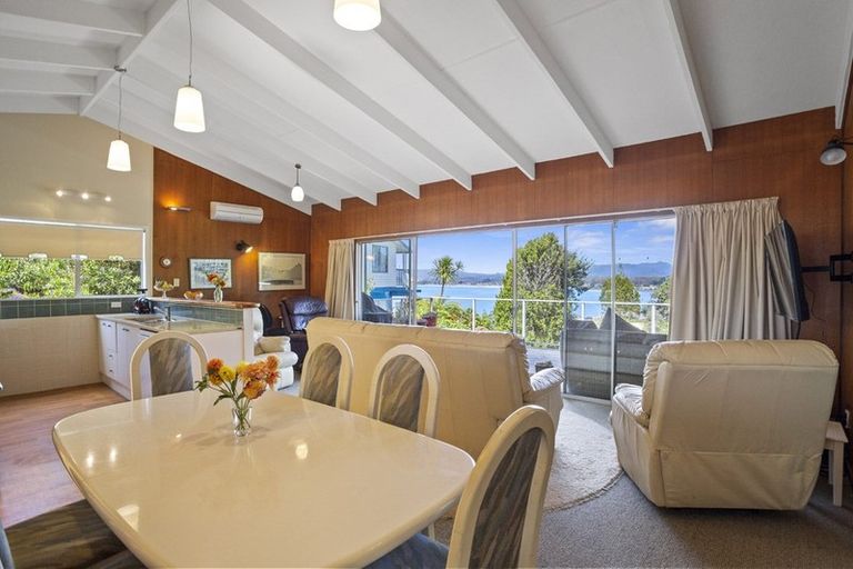 Photo of property in 8 Haddon Crescent, Whitianga, 3510