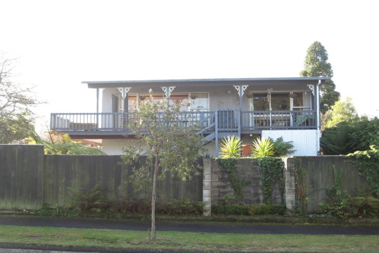 Photo of property in 9 Balfour Crescent, Riverlea, Hamilton, 3216