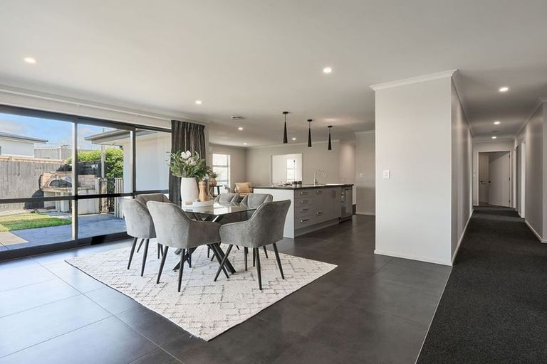 Photo of property in 58 Georgina Street, Marshland, Christchurch, 8083