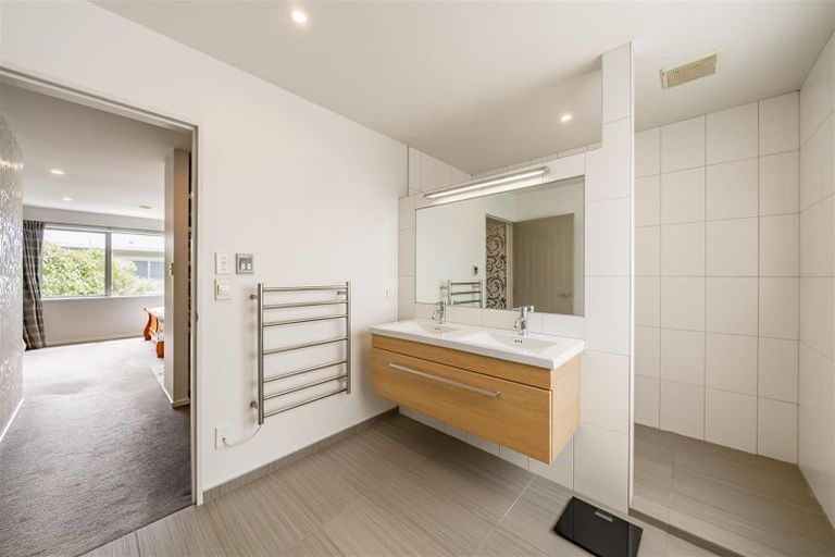 Photo of property in 7 Halewood Grove, Churton Park, Wellington, 6037