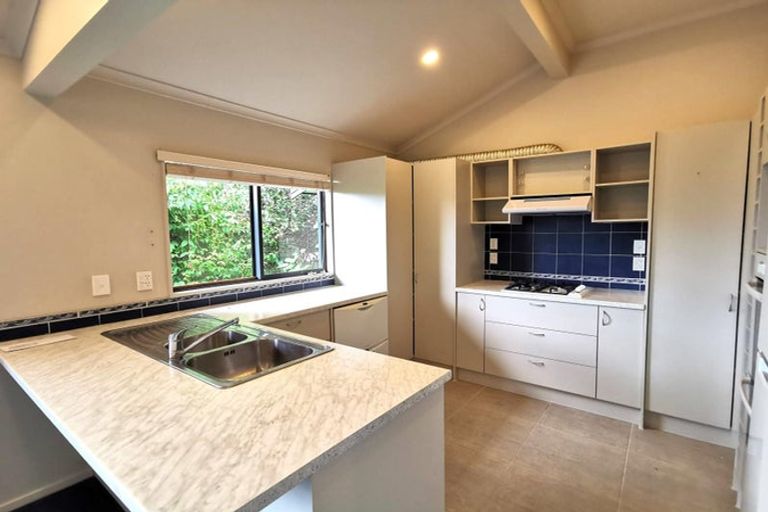 Photo of property in 68 Rame Road, Greenhithe, Auckland, 0632