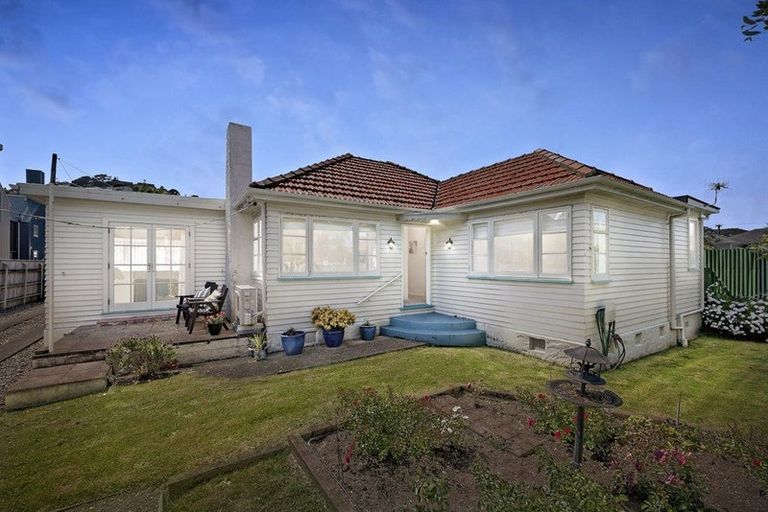 Photo of property in 11 Argentine Avenue, Miramar, Wellington, 6022