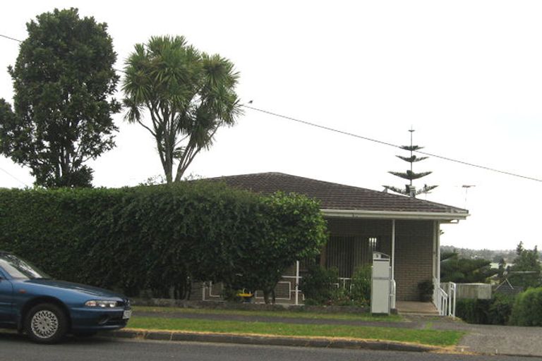 Photo of property in 5 Beatrice Avenue, Hillcrest, Auckland, 0627