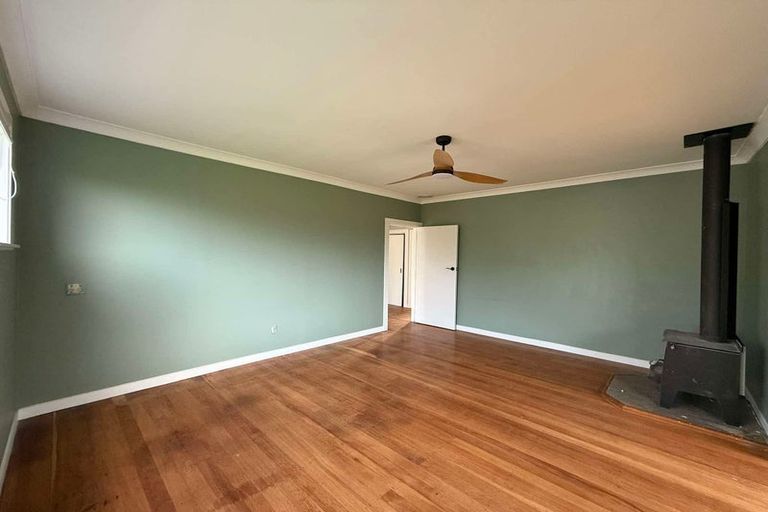 Photo of property in 6 Colonel Place, Featherston, 5710