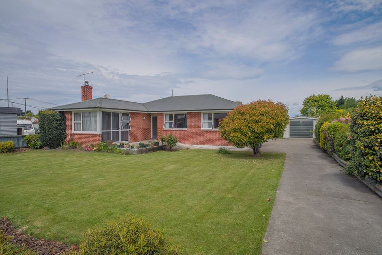Photo of property in 61 The Avenue, Pareora, 7912