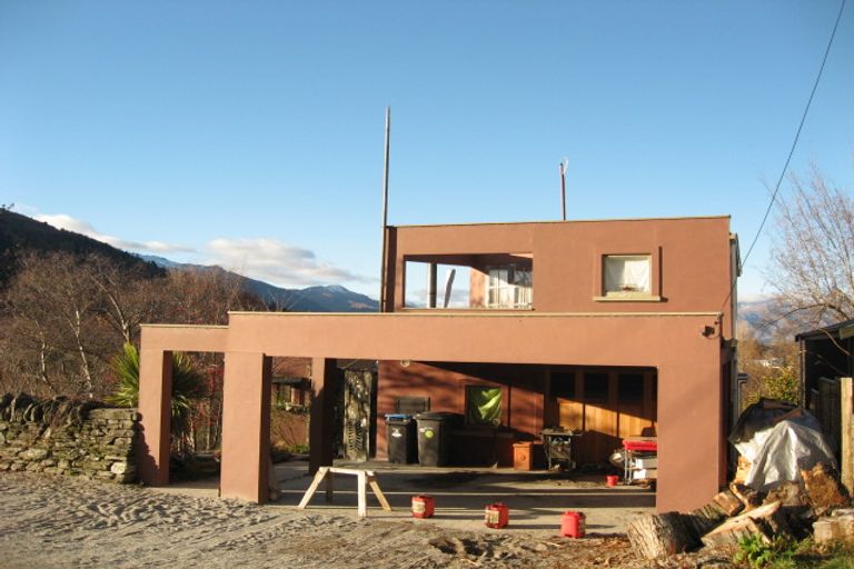 Photo of property in 42 Mcchesney Road, Arthurs Point, Queenstown, 9371