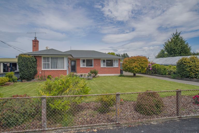 Photo of property in 61 The Avenue, Pareora, 7912