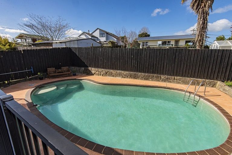 Photo of property in 118 Old Onerahi Road, Onerahi, Whangarei, 0110