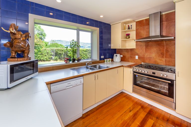 Photo of property in 52 Gould Crescent, Woolston, Christchurch, 8023