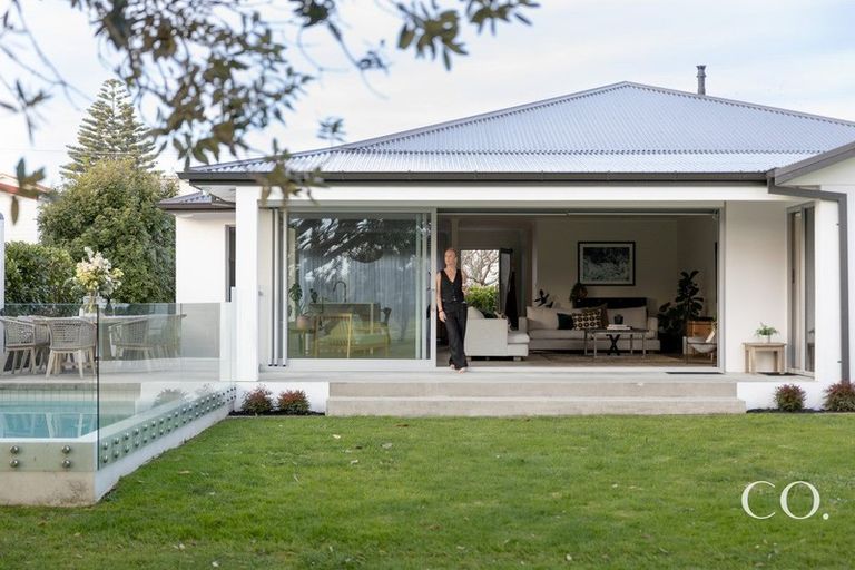 Photo of property in 194 Oceanbeach Road, Mount Maunganui, 3116