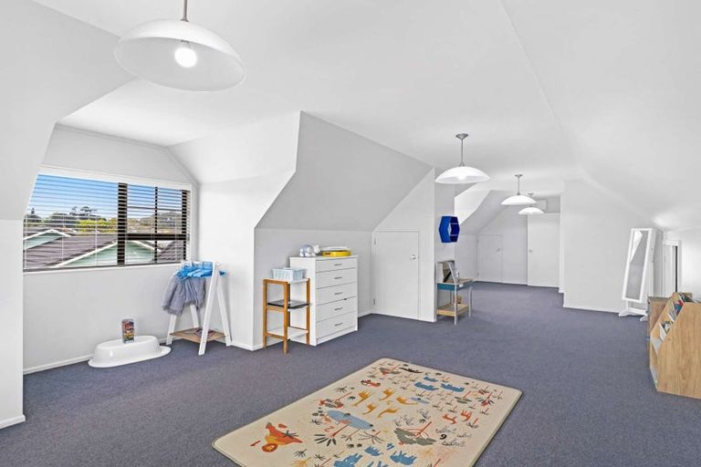 Photo of property in 5 Hampton Place, Springvale, Whanganui, 4501