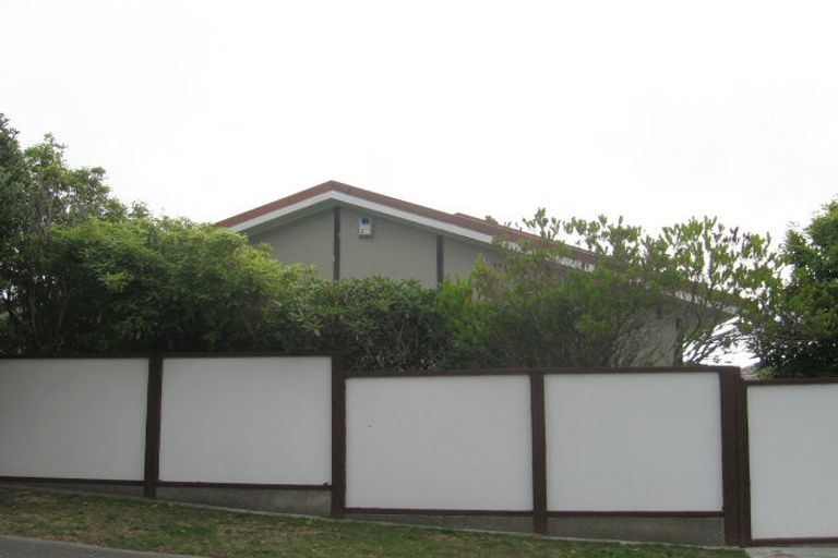 Photo of property in 7 Mandeville Crescent, Grenada Village, Wellington, 6037